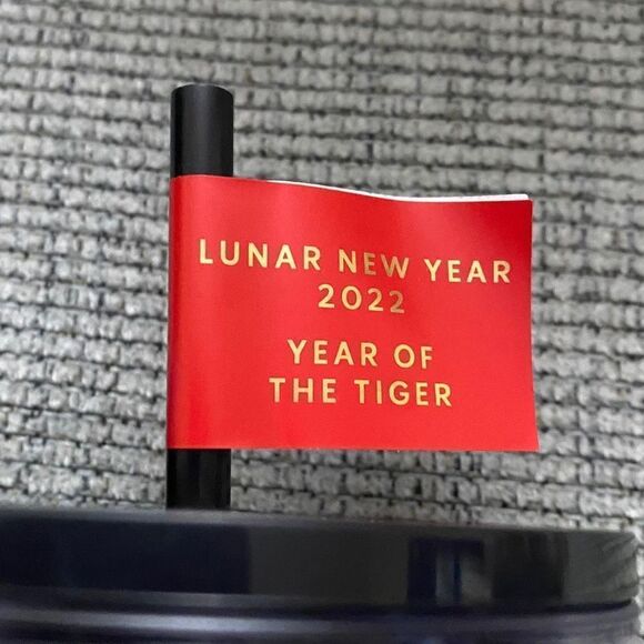 Starbucks Luna New Year 2022 Year of the Tiger Iridescent Tumbler Venti 24oz New - Picture 4 of 5